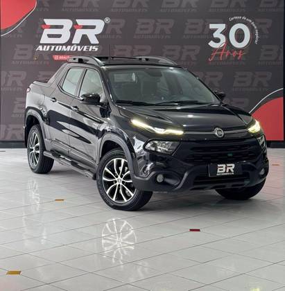 FIAT TORO 2.0 16V TURBO DIESEL ULTRA 4WD AT9 FIAT TORO 2.0 16V TURBO DIESEL ULTRA 4WD AT9